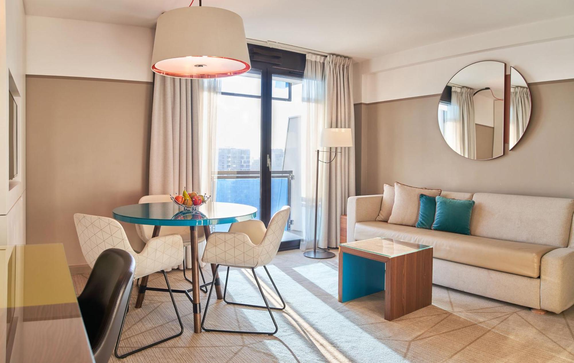 Fraser Suites Paris La Defense Courbevoie Exterior foto Living room