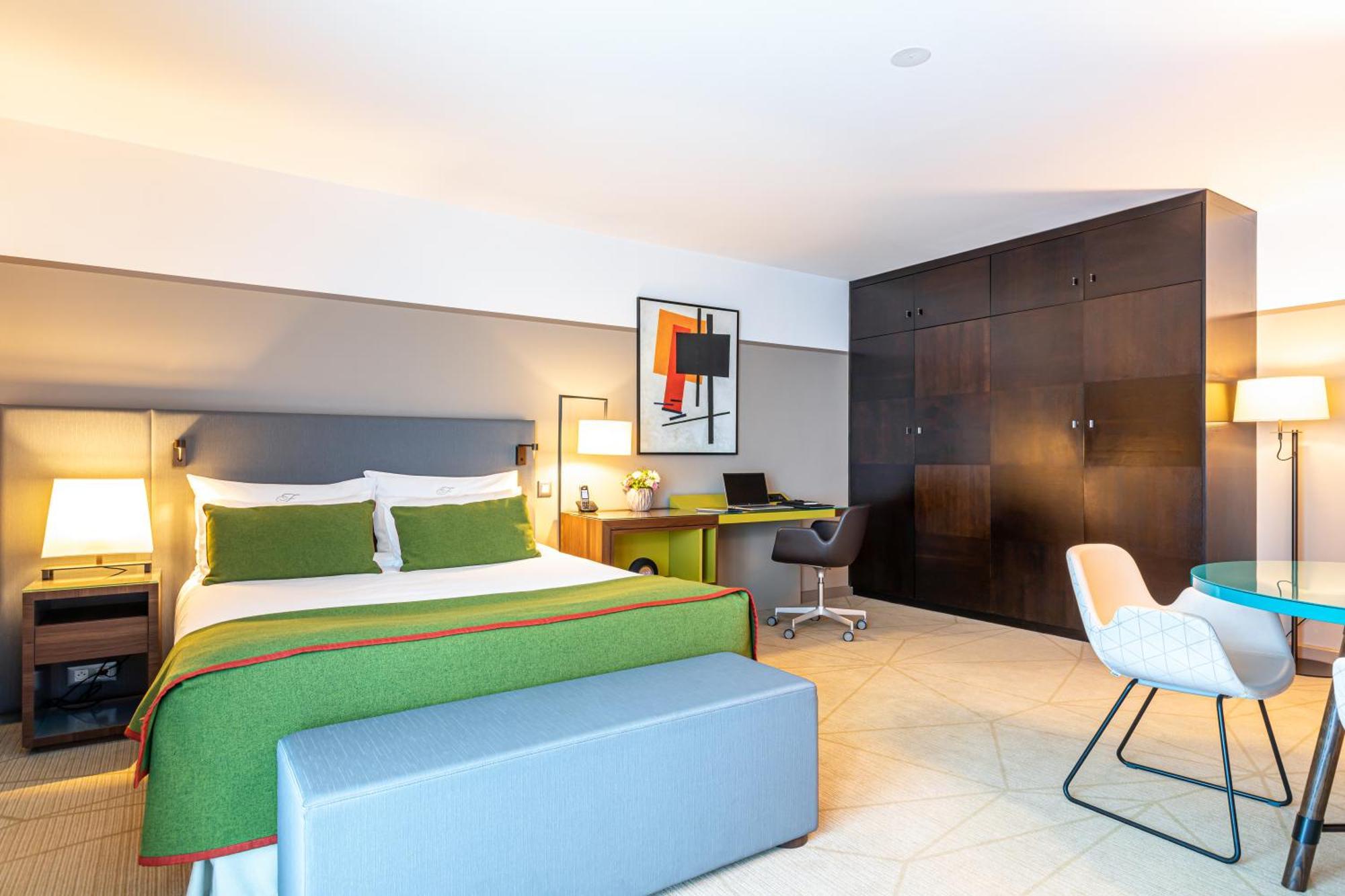 Fraser Suites Paris La Defense Courbevoie Exterior foto A room at the hotel